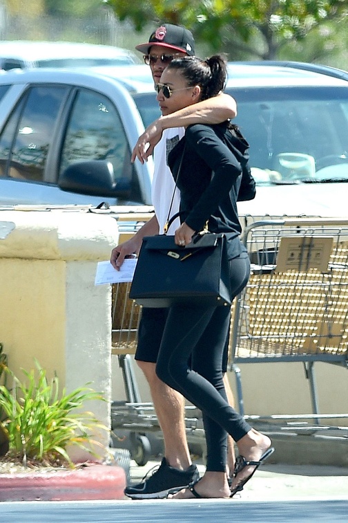 naya-rivera-and-ryan-dorsey-out-and-about-in-los-angeles_2.jpg
